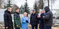 Депутат Мособлдумы Лидия Антонова проинспектировала ход реконструкции мемориала «Вечный огонь» в Люберцах - Телеканал ЛТВ