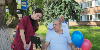 Свободное кардиокресло: люберчане проходят ЭКГ на свежем воздухе за пару минут - Regions.Ru