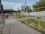 На подъезде к Центральному рынку Люберец устраняют утечку на сетях водоотведения