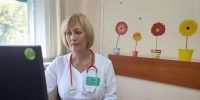 Педиатр Светлана Баркова отмечена губернатором за многолетний труд на благо детей - Regions.Ru