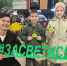 Инспекторы ГАИ напомнили посетителям ТРЦ Люберец о важности световозвращающих элементов - Городской округ Люберцы