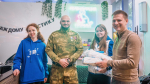Гумпомощь передал люберецкий депутат в Центр реабилитации животных